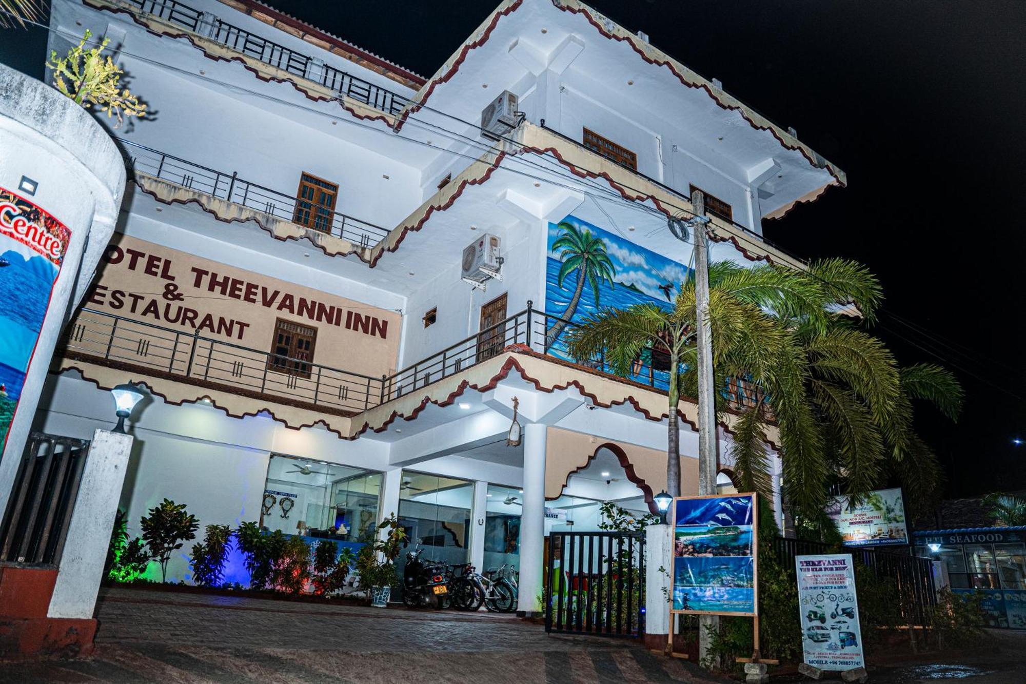 Theevanni Resort Trincomalee Exteriör bild